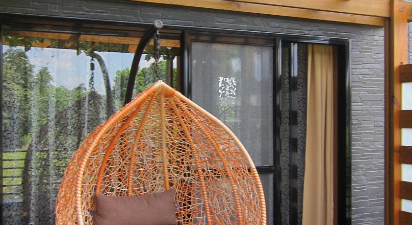 Green Willow House Fengshan  Bagian luar foto